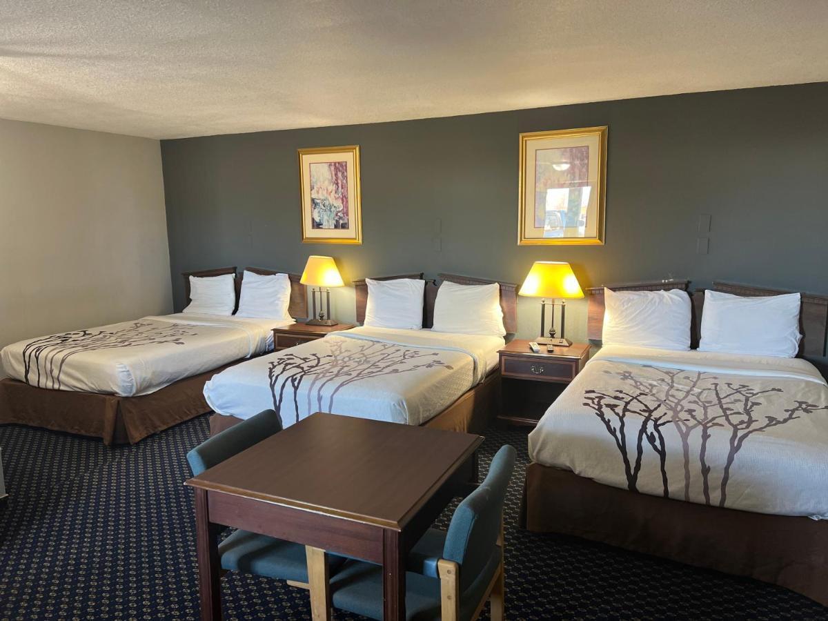 Greensburg Inn Extérieur photo